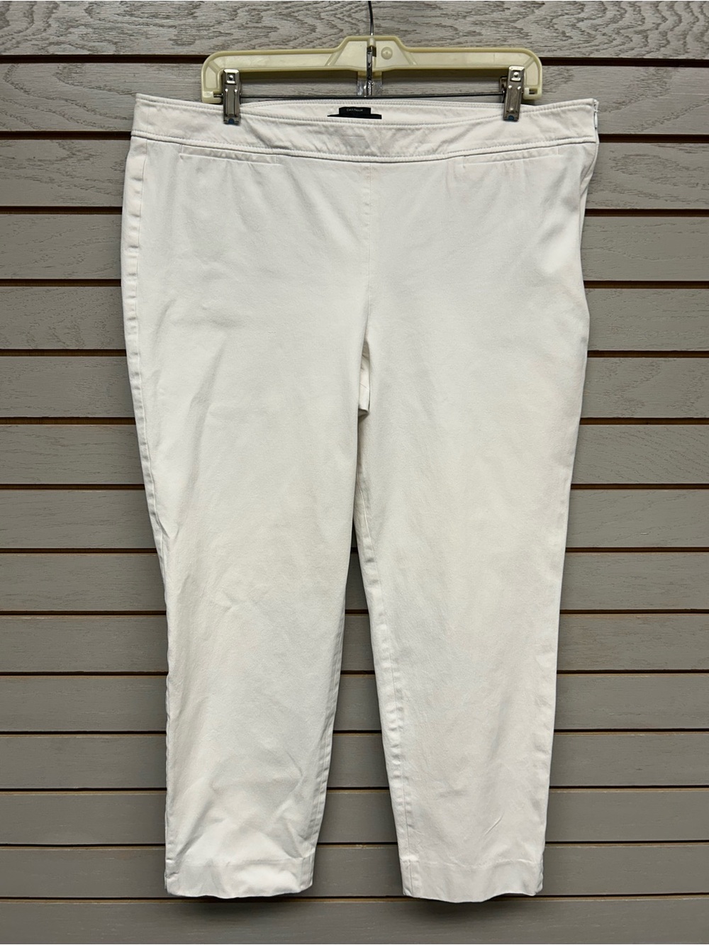 Talbots White Capri Pants